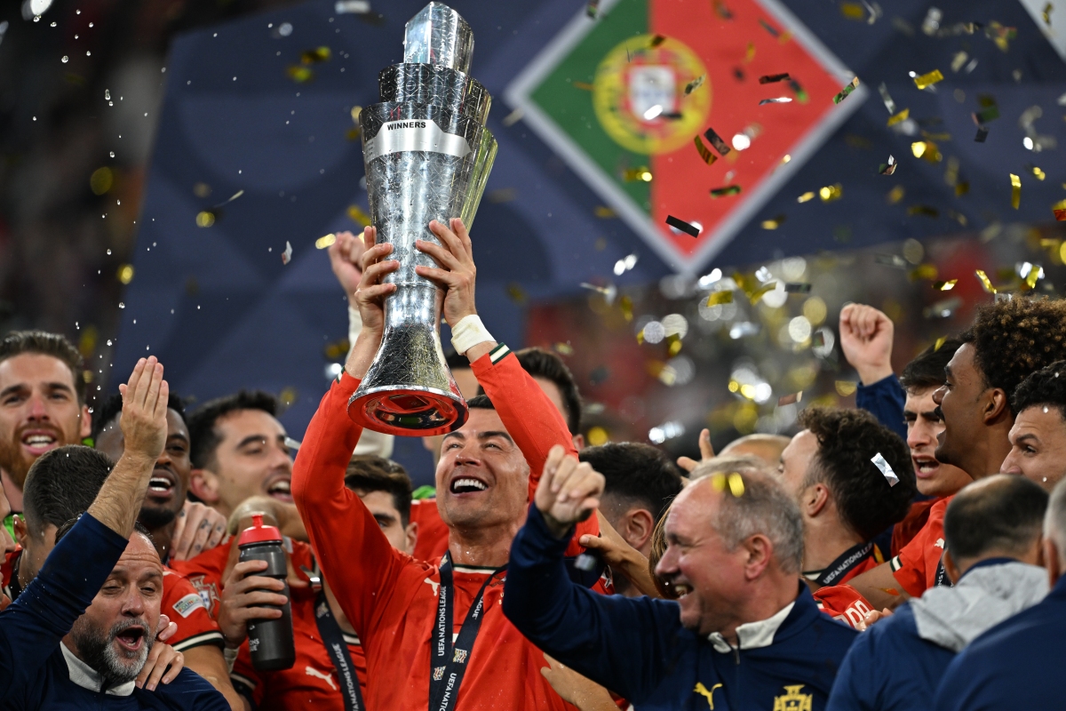 包含风云突变！葡萄牙体育冲刺阶段单刀错失，NBA总决赛版图或变，媒体盛赞，高层口径保持一致的词条