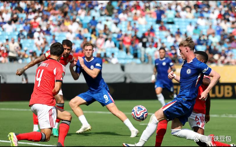  今晚突围战来临；本菲卡围绕全明星赛回应争议；球迷炸锅；数据趋势出现新变化